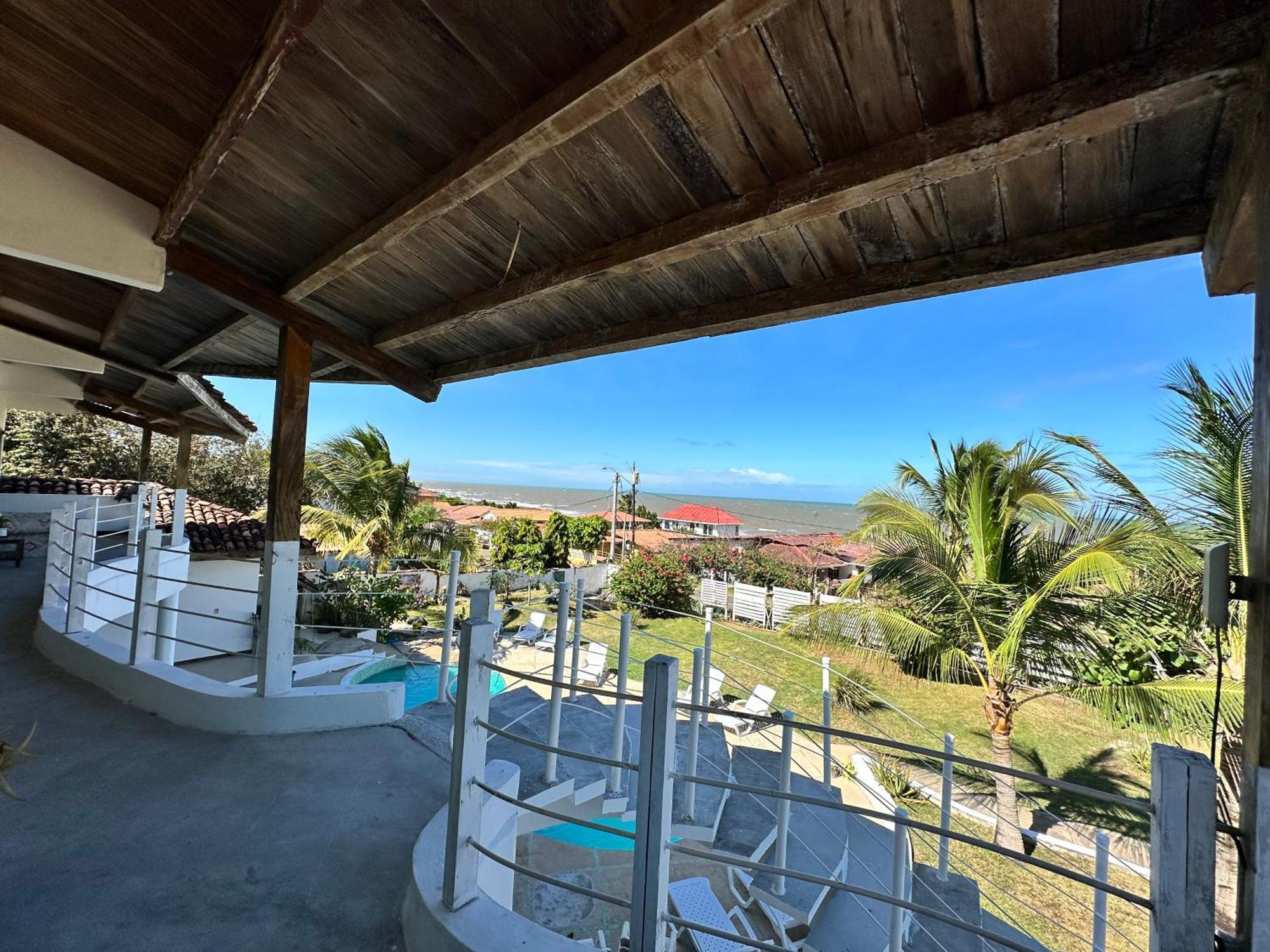 El Cedro  Hotel La Luna Playa El Uverito Las Tablas מראה חיצוני תמונה